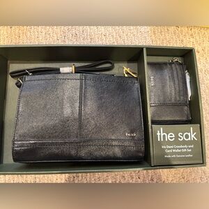 New with the tag on The Sak Iris Semi Crossbody and Card Wallet gift Set